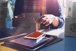 چیتاپست چگونه به کسب و کارها کمک می‌کند؟
