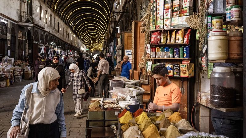از لغو تحریم تا سنگین‌ترین تعرفه؛ ترامپ از سوریه چه می‌خواهد؟