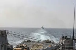 عربستان در حال مذاکره با یمنی‌ها برای تضمین صادرات نفت از طریق دریای سرخ/ تنگه باب‌المندب هم بسته می‌شود؟