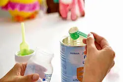 کاهش سهمیه شیر خشک آزاد برای نوزادان از 10 به ۴ قوطی