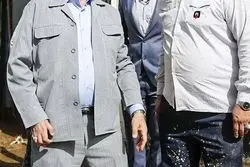 بالا رفتن پاچه ها به جای آستین ها؛ در مذمت خودنمایی 