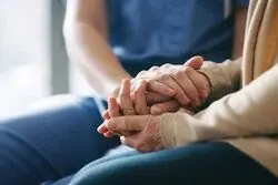 تاثیر هزینه نگهداری از سالمند بر اقتصاد خانواده و راهکار کاهش آن