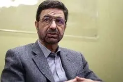  ناو هواپیمابر آمریکایی آبراهام لینکلن ۴۰۰ کیلومتر عقب نشست
