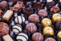 نه عراق به شیرینی و شکلات ایران 