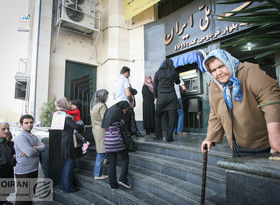 خبر خوش به بازنشستگان و کارکنان دولت