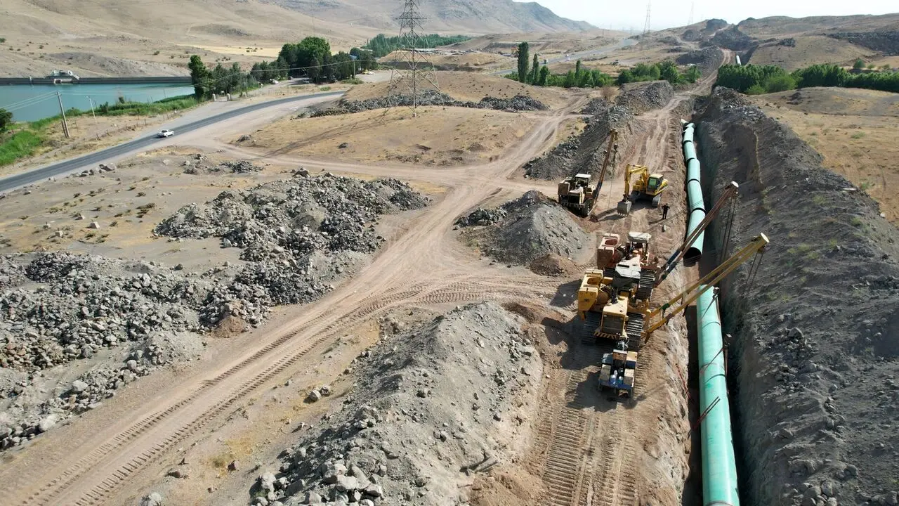 رویا فروشی میلیارد دلاری به نام حل بحران آب؛ پیمانکاران چگونه سیاستگذاران را دور می‌زنند؟