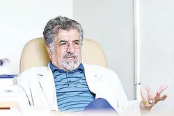 یک تحلیلگر سیاسی : تیم مذاکره کننده به رهبری قالیباف اختیار دارد/ احتمالا روی گزینه انتقال اورانیوم به چین به توافق می رسیم/ترامپ می تواند یک فرصت مهم برای ایران باشد زیرا...
