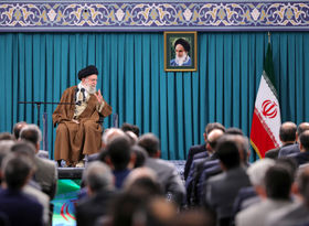 رهبر انقلاب: بخش خصوصی می‌تواند کشور را به رشد ۸ درصد برساند