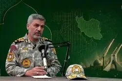 سخنگوی ارتش: ناوهای آمریکایی را باز هم عقب‌تر می‌رانیم