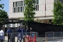 آمریکا راه ورود برخی اعضای کاروان ایران را بست