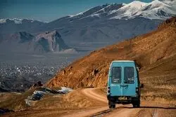 سفر زمینی به استانبول از وان