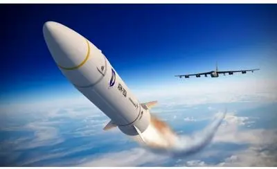 ورود چین به عصر تولید انبوه موشک هایپرسونیک/چین جهان دفاعی را غافلگیر کرد
