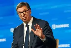 رئیس‌جمهور صربستان هشدار داد: ناتو خود را برای درگیری نظامی آماده می‌کند