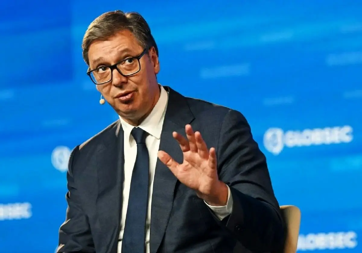 رئیس‌جمهور صربستان هشدار داد: ناتو خود را برای درگیری نظامی آماده می‌کند