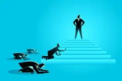 نوچه‌پروری به جان سیاست و فرهنگ سازمانی ایران افتاد/ ایران دنباله‌رو «حامی‌پروری کمونیست‌ها» شده است؟