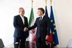 جزئیات گفت و گوی پزشکیان و رئیس جمهور فرانسه/ مکرون: آماده کمک به پیشبرد مذاکرات و رفع تحریم‌ها هستیم