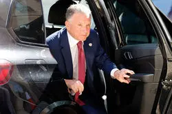 واشنگتن پست: سفر ویتکاف به عمان هنوز قطعی نیست