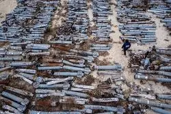 رابرت مالی به خیانت متهم شد/ تهدید پوتین به استفاده از بمب‌های خوشه‌ای 