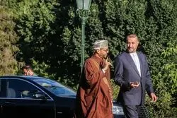 سفر وزیر خارجه عمان به تهران؛ پیام‌رسان امید یا اعلام اخطار؟