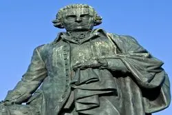 آزادی‌های سیاسی همچون رشته‌های عصبی یک جامعه