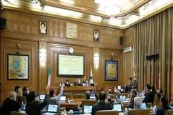 دم خروس اختلاف ها بیرون زد

