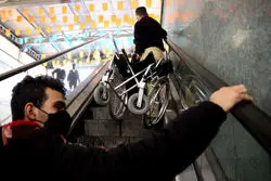 پله‌های برقی تهران چقدر ایمن است؟ / از پیشنهاد جمع‌آوری تا عذرخواهی جمعی