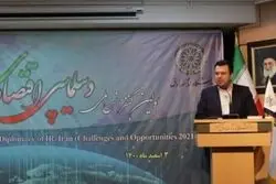 بانک مرکزی: تضعیف ریال به نفع صادرات نیست