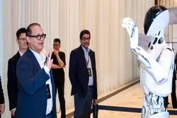 توسعه نمونه اولیه روبات انسان نما برای صنعت خودروسازی
