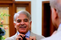 سیاستمدار شاعرپیشه نقطه تعادل چین و آمریکا می شود