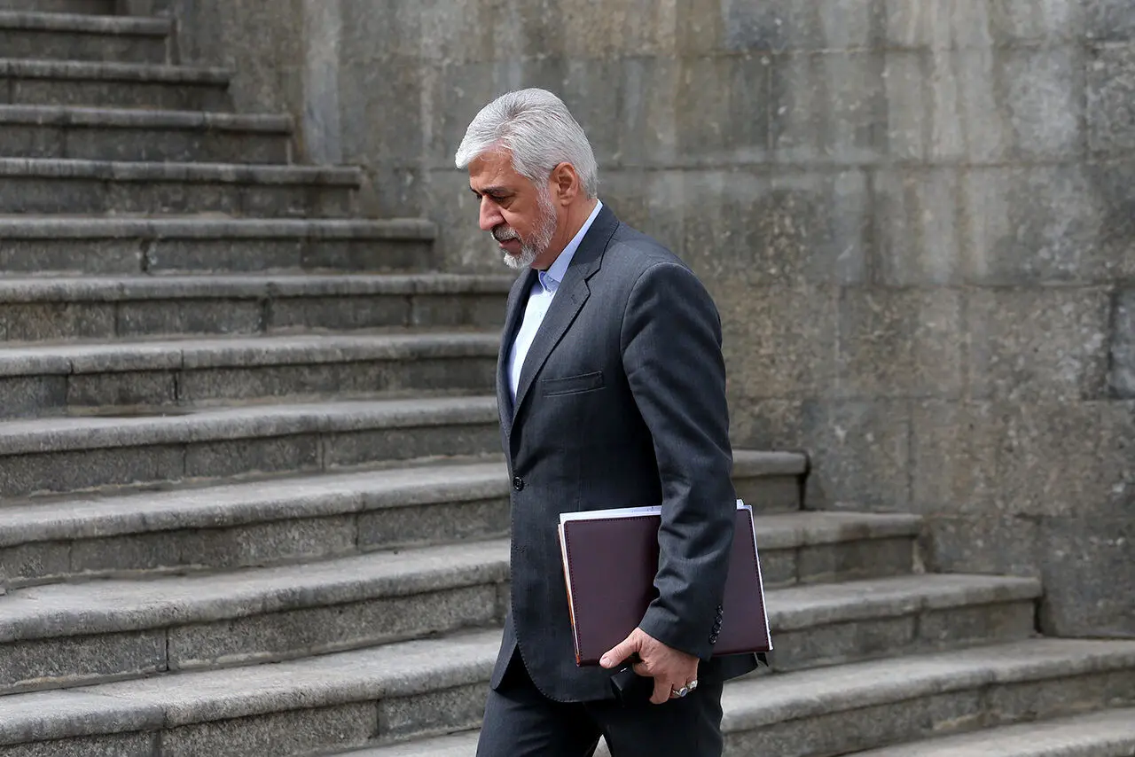 استیضاح وزیر ورزش کلید خورد / تغییرات سجادی؛ رمز ابقا یا خانه‌تکانی؟