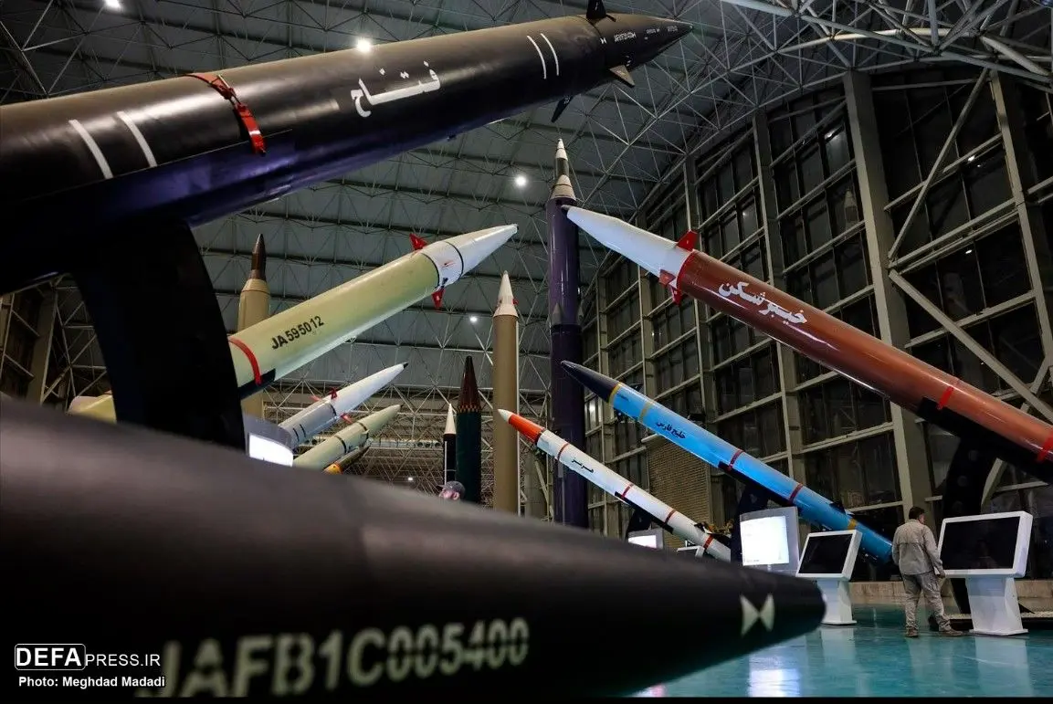  تصاویری ویژه از موشک های سپاه/ فتاح و خیبرشکن را ببینید 