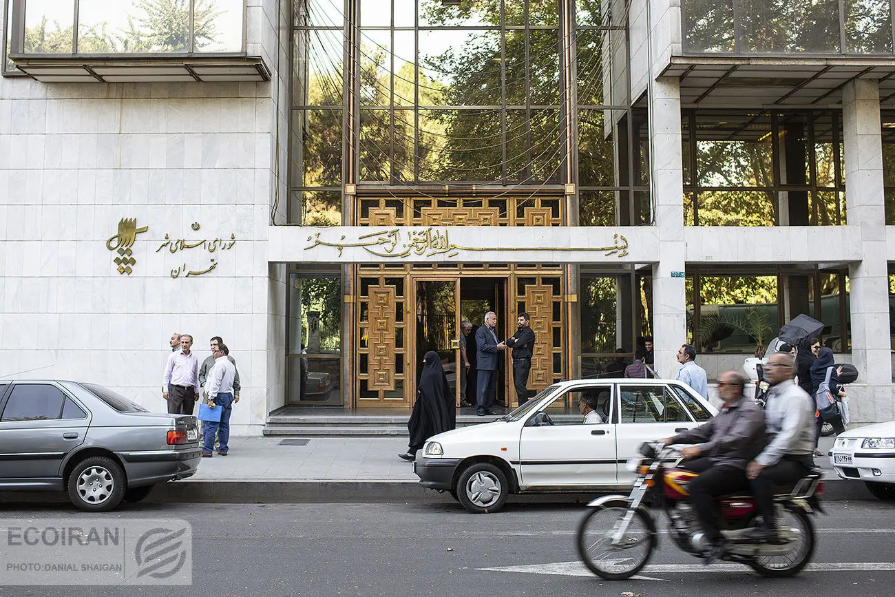 استعفای مدیران شهرداری؛ چه کسانی خواهان شرکت در انتخابات شورای شهر هستند؟ 