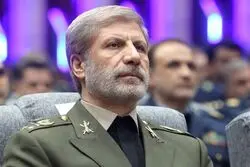 فرمانده‌کل ارتش: 20 نسل می‌جنگیم/  آماده مقابله با هر سناریویی هستیم