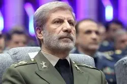 فرمانده‌کل ارتش: 20 نسل می‌جنگیم/  آماده مقابله با هر سناریویی هستیم