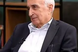 تقدم نظریه بر مشاهده / حاشیه‌ای بر مناظره غنی‌نژاد و جبرائیلی 