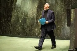 اقناع مشروط نمایندگان مجلس/ فرصت دو ماهه به وزیر بهداشت برای جذب پرستاران