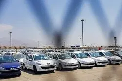 بازار خودرو در انتظار تحولات منطقه+ جدول قیمت