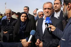 پزشکیان در بندرعباس: از نزدیک پیگیر حادثه بندر رجایی هستیم/ فردا عزای عمومی اعلام شد