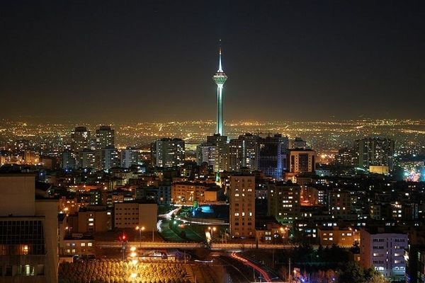تهرانی‌ها رکورد برقی نزدند؛ عبور از تابستان با خاموشی