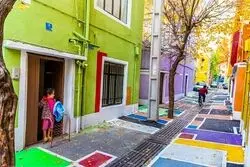  سبز، خاکستری، فیروزه‌ای و زرد، رنگ پایتخت شد