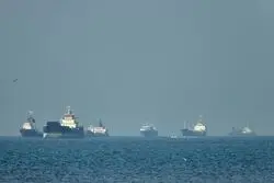 نظر محمود احمدی نژاد درباره بستن تنگه هرمز چه بود؟/ چرا جمهوری اسلامی تا قبل از تجاوز نظامی هرگز هرمز را نبسته بود؟