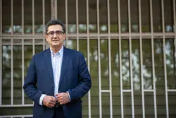 اقتصاد دیجیتال زیر سایه تحریم و فیلترینگ/ صنعت با ناترازی و بی‌ثباتی جان نمی‌گیرد