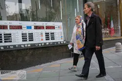 5 دلیل ریزش قیمت دلار و سکه