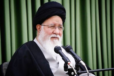 علم‌الهدی: برخی سیاستمداران امروز در نقش «اشعث بن قیس» ظاهر می‌شوند
