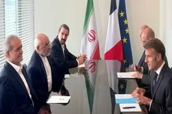 گفت و گوی پزشکیان با مکرون/ در این دیدار چه توافقی شد؟