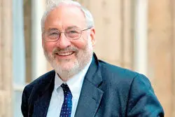 نوبلیست خائن! چطور یک اقتصاددان به علم اقتصاد خیانت کرد؟ 