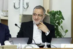 تست تراموا در شب ۲۲ بهمن/نظر زاکانی درباره انتقال پایتخت 