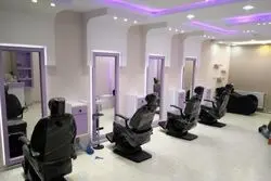 هشدار  به آرایشگاه‌ های زنانه غیرمجاز