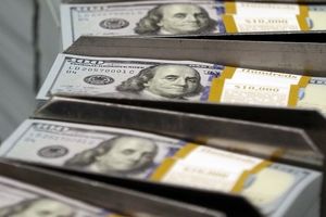 سقوط تاریخی دلار در ذخایر جهانی