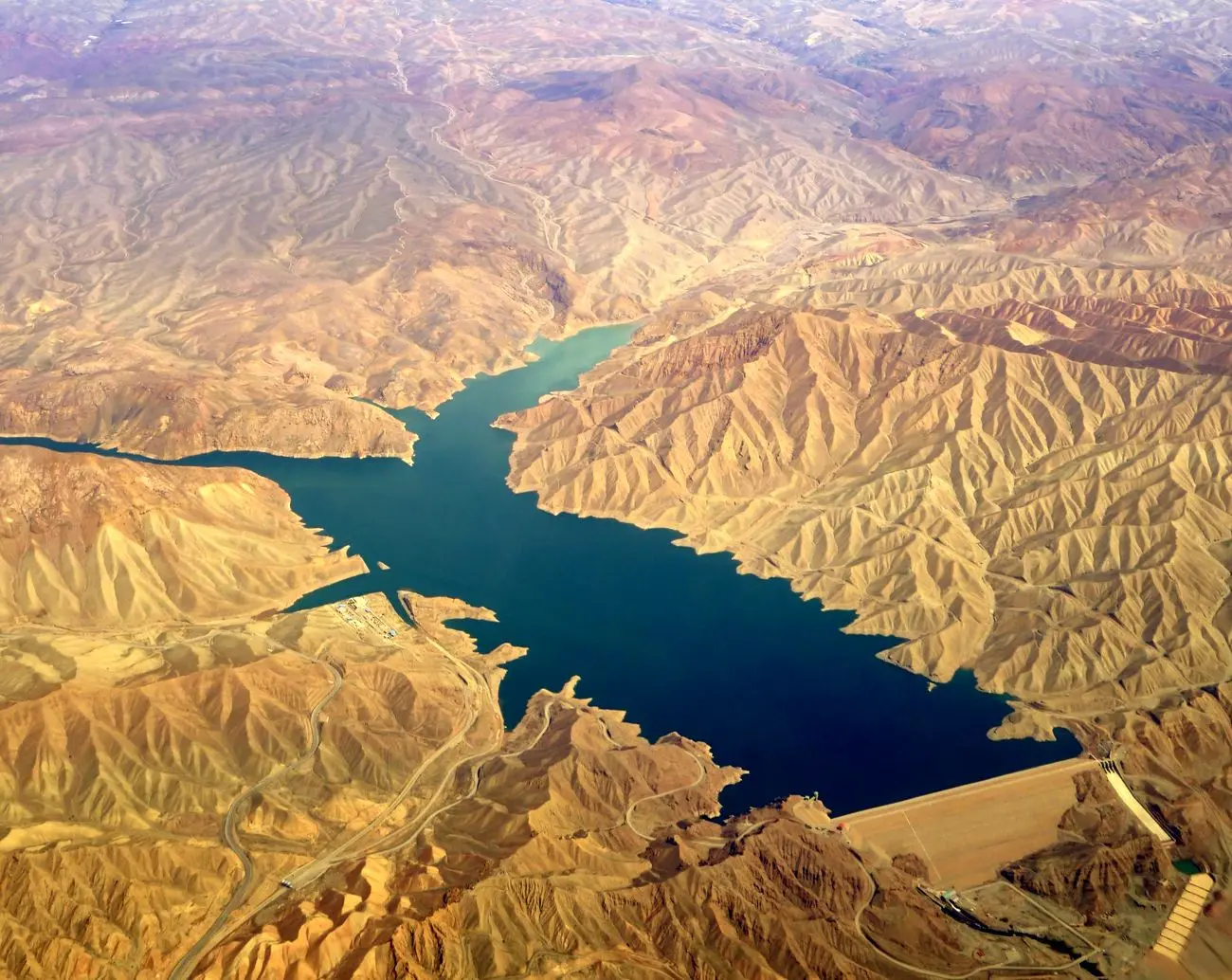 تهرانی‌ها جلوی خالی شدن سد ماملو را گرفتند